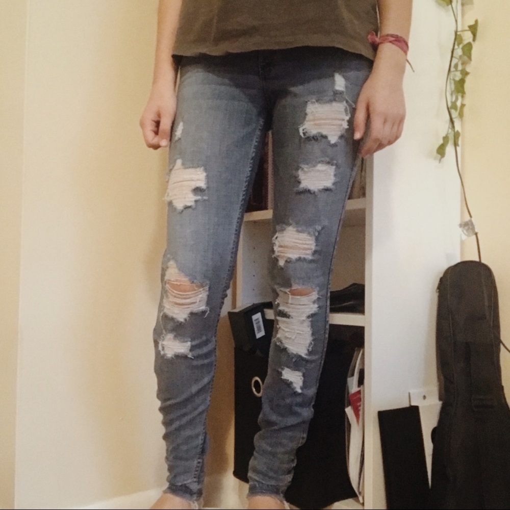hollister ripped semifaded jeans | size 5r